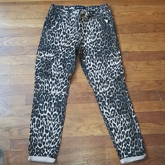 Ashley Mason Pants - Leopard Print Cropped Pants